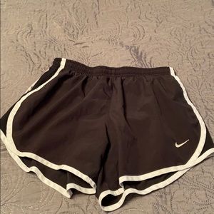 KIDS NIKE SHORTS